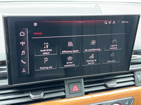 Used 2023 Audi A4 2.0T Premium w/ Convenience Package image 25