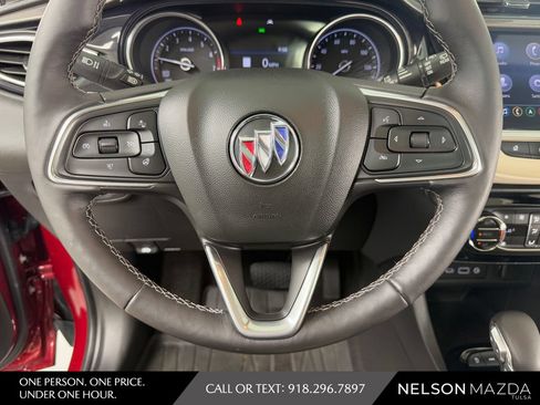 Used 2020 Buick Encore GX Essence w/ Experience Buick Package AWD/4WD image 24