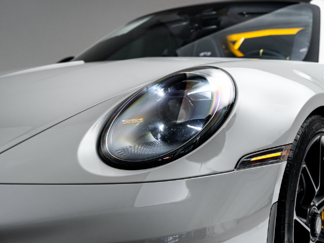 Used 2022 Porsche 911 GT3 RWD image 38