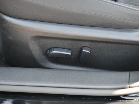 Used 2024 Nissan Altima 2.5 SV image 16