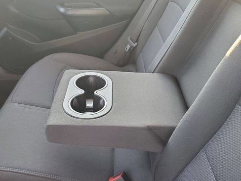 Used 2018 Chevrolet Cruze LT w/ Convenience Package image 40