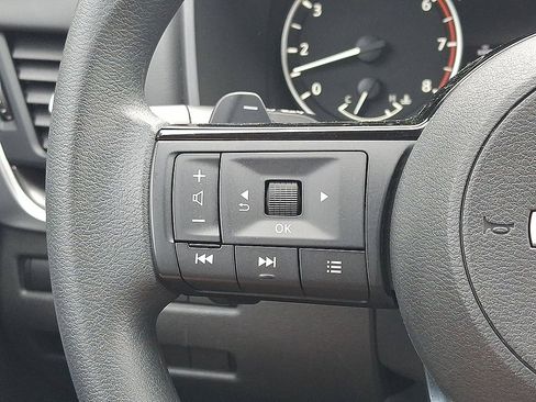 Certified 2023 Nissan Rogue SV AWD/4WD image 17