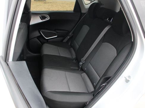 Used 2021 Kia Soul LX FWD image 29