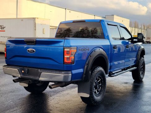 Used 2016 Ford F150 XLT w/ Trailer Tow Package image 4