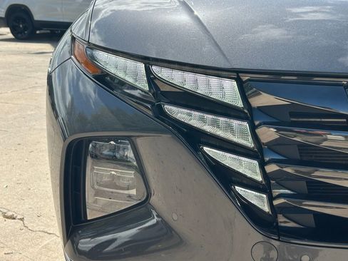 Used 2022 Hyundai Tucson Limited image 41