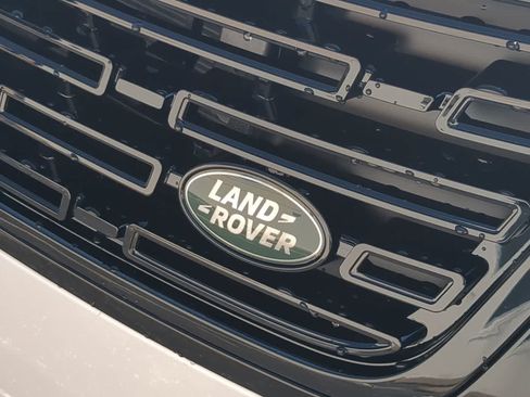 New 2026 Land Rover Range Rover Velar Belgravia AWD/4WD image 12