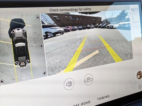 New 2025 Land Rover Defender 110 S image 13