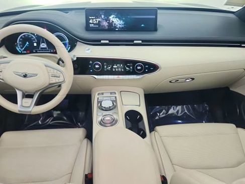 Used 2025 Genesis Electrified GV70 Advanced w/ Prestige Package image 91