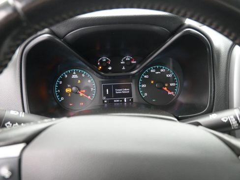 Used 2022 Chevrolet Colorado LT w/ Fleet Safety Package image 14