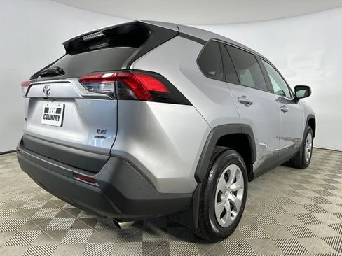 Used 2023 Toyota RAV4 LE AWD/4WD image 7