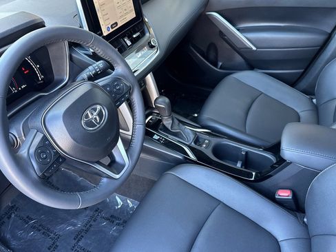 Certified 2024 Toyota Corolla Cross XLE w/ Convenience Package image 12