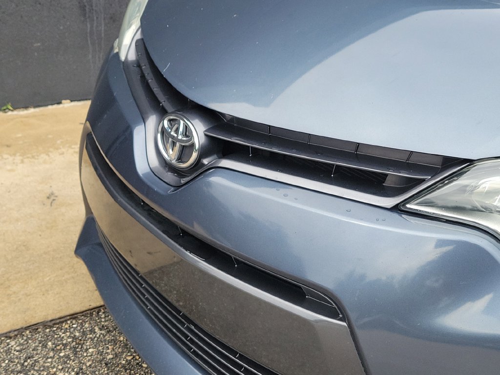 Used 2015 Toyota Corolla LE w/ Driver Convenience Package FWD image 3
