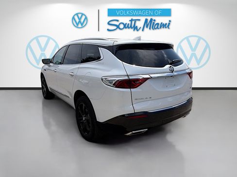 Used 2024 Buick Enclave Essence w/ Sport Touring Edition FWD image 5