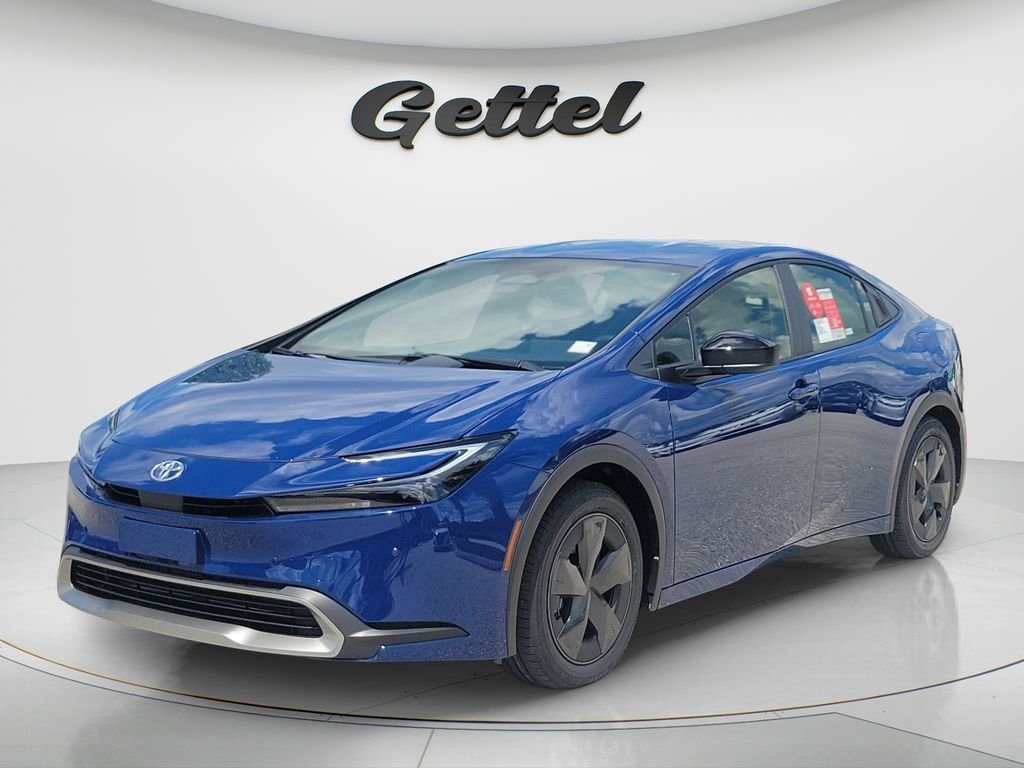 New 2027 Toyota Prius Plug-In Hybrid FWD image 1