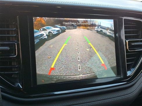 Used 2022 Dodge Durango GT image 4