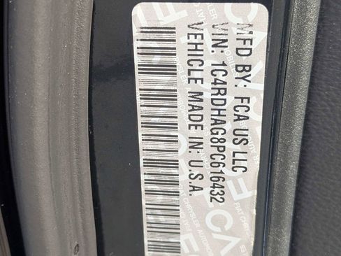Used 2023 Dodge Durango SXT RWD image 20