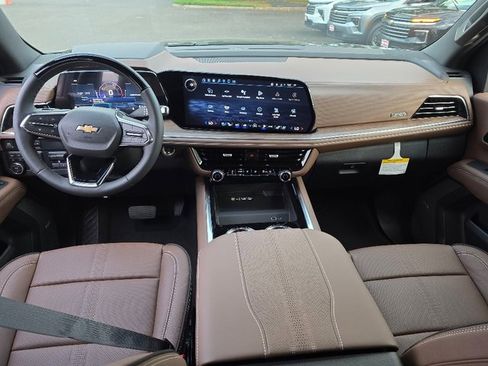 New 2025 Chevrolet Tahoe High Country image 2