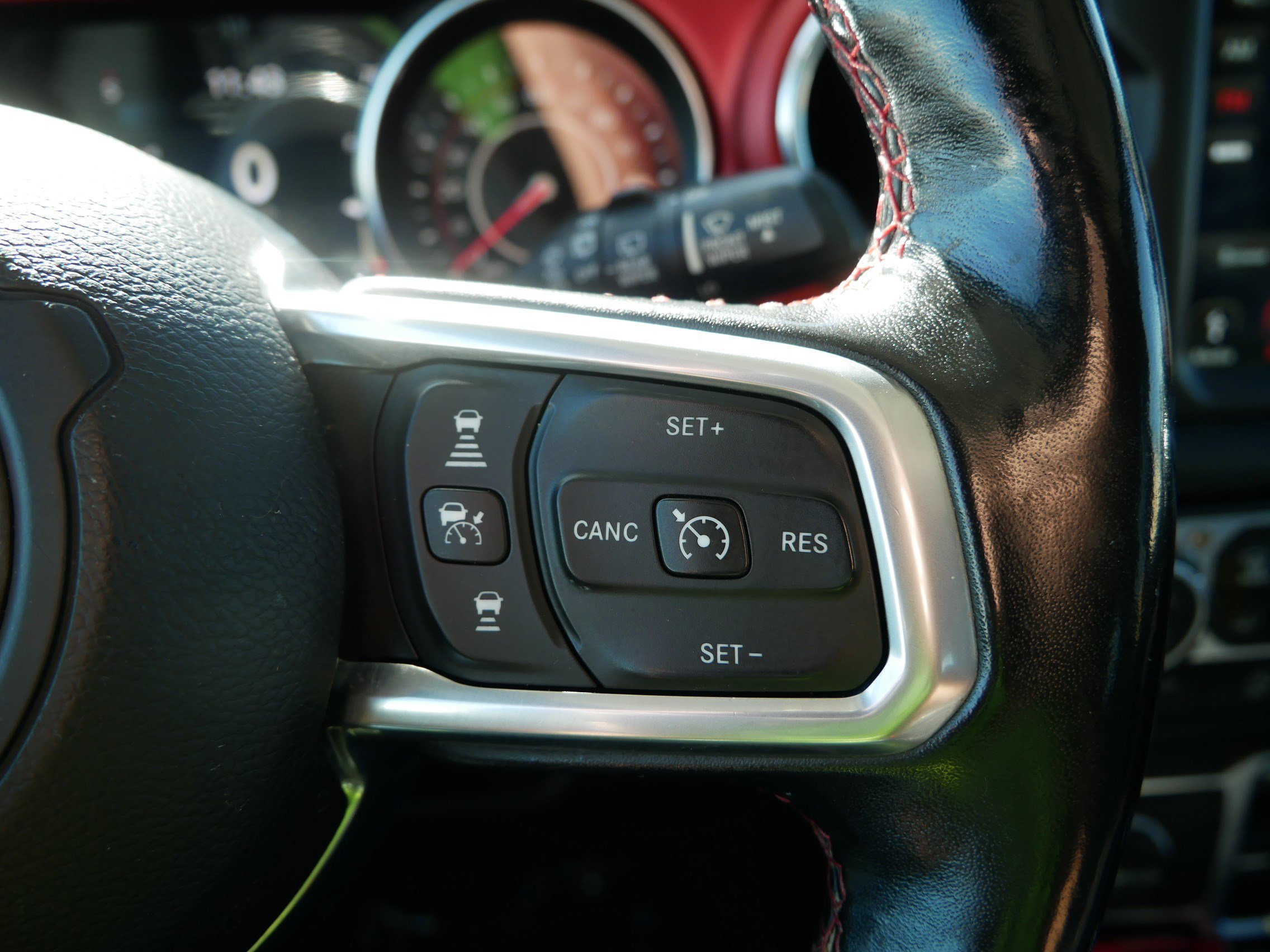 Used 2019 Jeep Wrangler Unlimited Rubicon AWD/4WD image 30