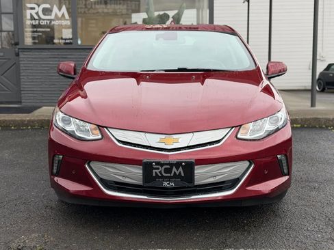 Used 2017 Chevrolet Volt Premier w/ Driver Confidence II Package image 2
