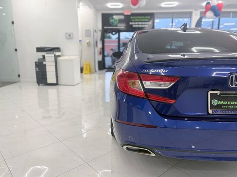 Used 2021 Honda Accord Sport image 13