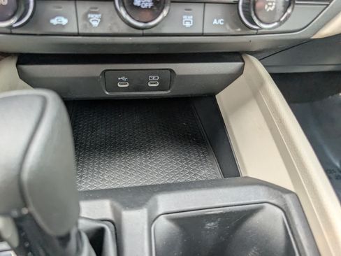 Certified 2024 Honda Accord LX image 22
