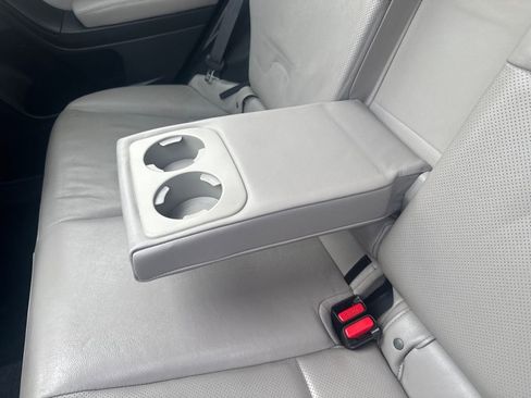 Used 2015 Subaru Forester 2.5i Limited image 37