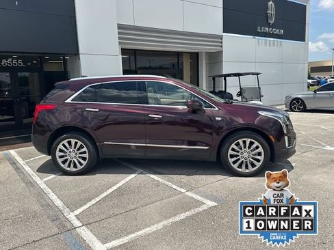 Used 2018 Cadillac XT5 Platinum w/ Driver Assist Package AWD/4WD image 7