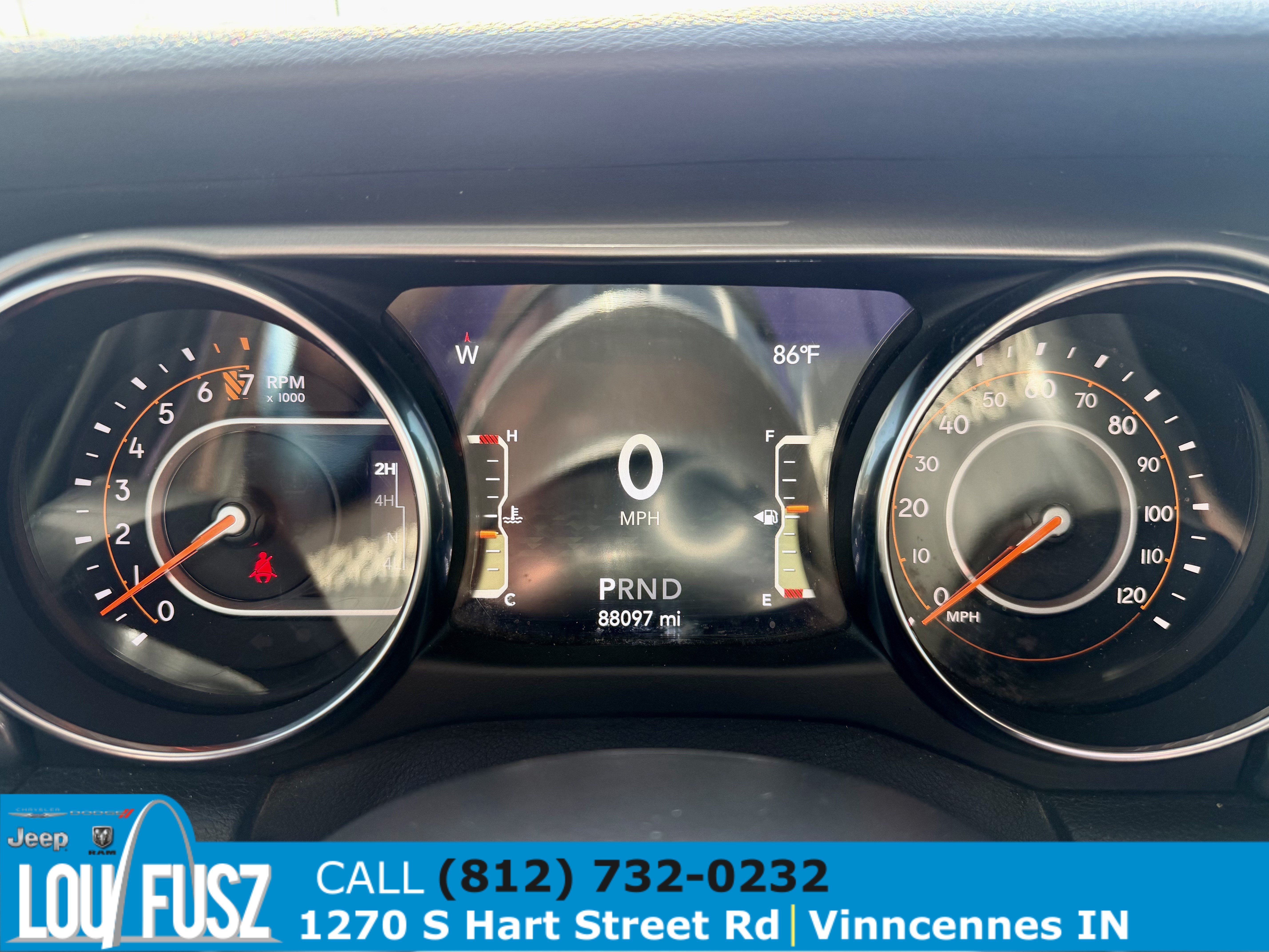 Used 2020 Jeep Gladiator Overland AWD/4WD image 12