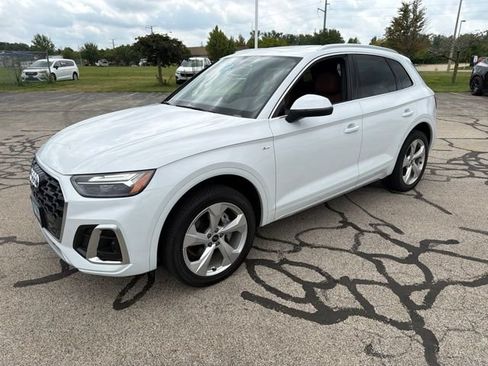 Used 2024 Audi Q5 2.0T Premium Plus AWD/4WD image 2