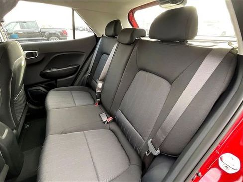 New 2026 Hyundai Venue SE image 10