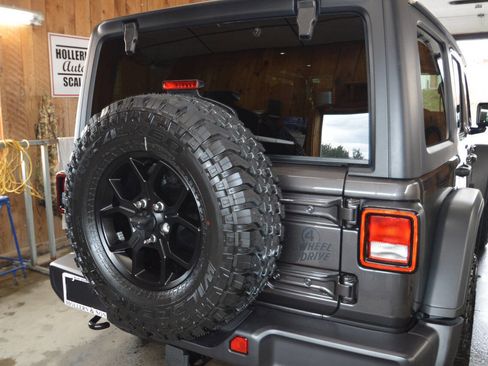 Used 2025 Jeep Wrangler Unlimited Sport S 4xe image 16