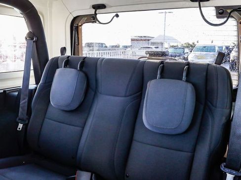 Used 2022 Jeep Wrangler Sport S image 23