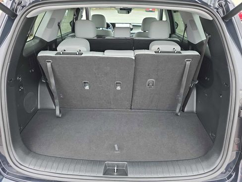 Certified 2024 Hyundai Palisade SEL image 38