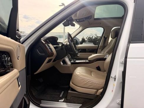 Used 2018 Land Rover Range Rover HSE AWD/4WD image 5