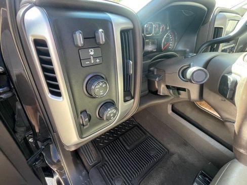 Used 2015 GMC Sierra 1500 SLT w/ Max Trailering Package AWD/4WD image 12