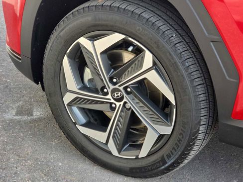 Used 2022 Hyundai Tucson Limited image 12