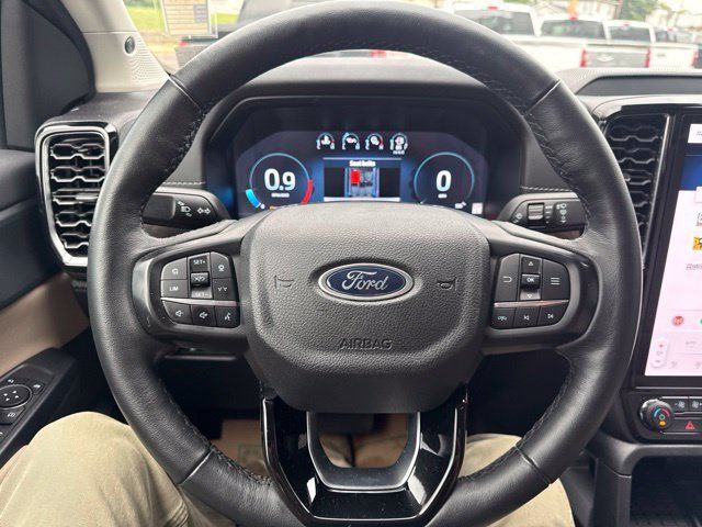 Certified 2024 Ford Ranger Lariat w/ Advanced Towing Package AWD/4WD image 20