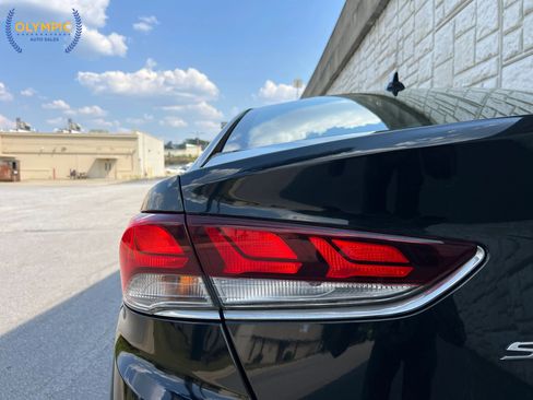Used 2018 Hyundai Sonata Sport image 16