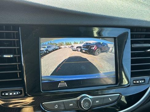 Used 2022 Buick Encore Preferred w/ Safety Package image 13