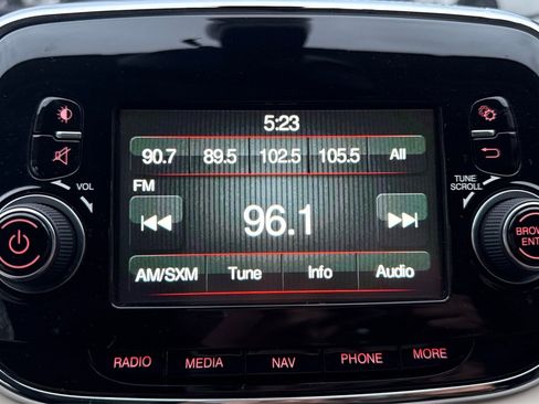 Used 2018 FIAT 500 Pop image 12