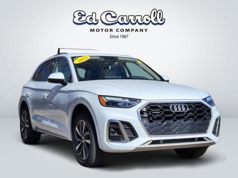 Used 2023 Audi Q5 2.0T Premium w/ Convenience Package image 3