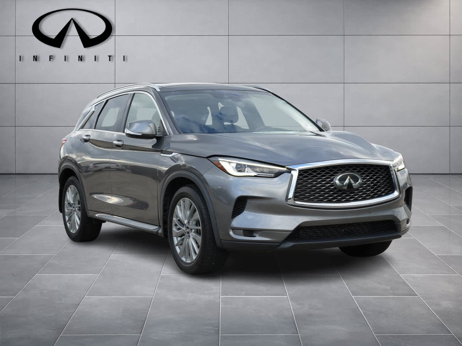 Certified 2023 INFINITI QX50 Luxe AWD/4WD image 3