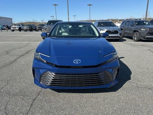 New 2026 Toyota Camry XLE image 8