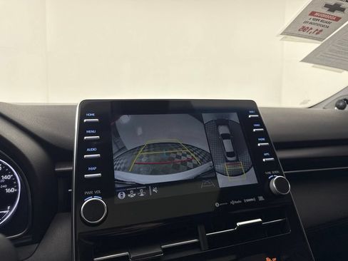 Used 2022 Toyota Avalon Touring w/ Advanced Safety Package FWD image 20