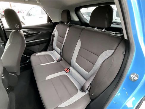 Used 2024 Chevrolet TrailBlazer LT w/ Driver Confidence Package image 19