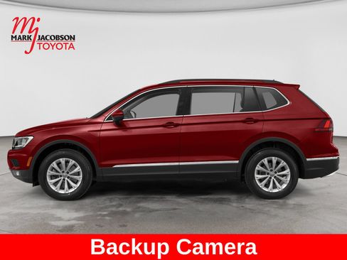 Used 2019 Volkswagen Tiguan SE w/ Panoramic Sunroof Package AWD/4WD image 4