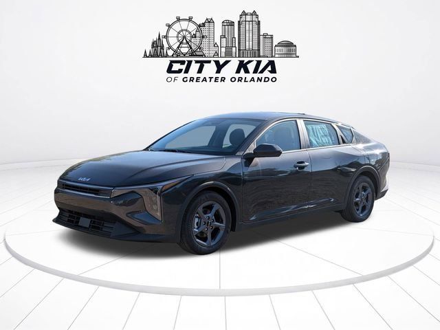 New 2026 Kia K4 FWD image 2