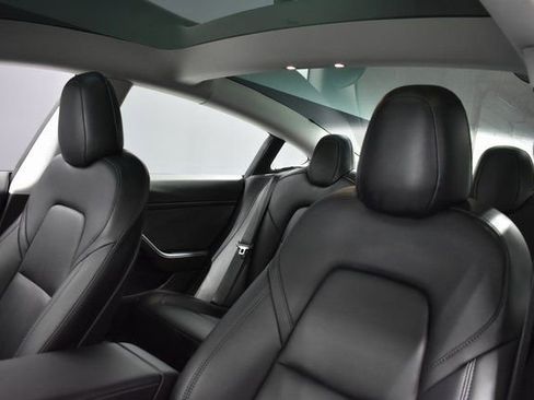 Used 2023 Tesla Model 3 Performance image 14