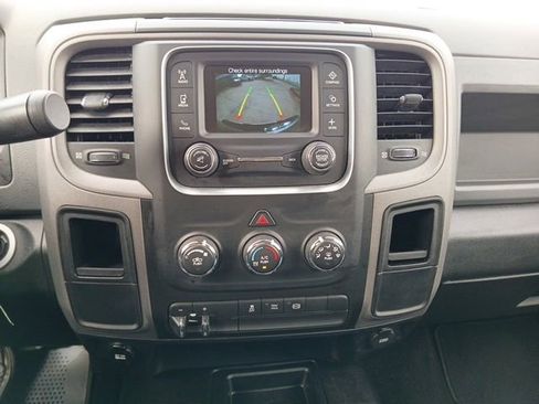 Used 2018 RAM 2500 Tradesman w/ Chrome Appearance Group image 20