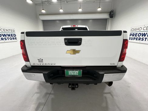 Used 2011 Chevrolet Silverado 3500 LTZ w/ LTZ Plus Package AWD/4WD image 7